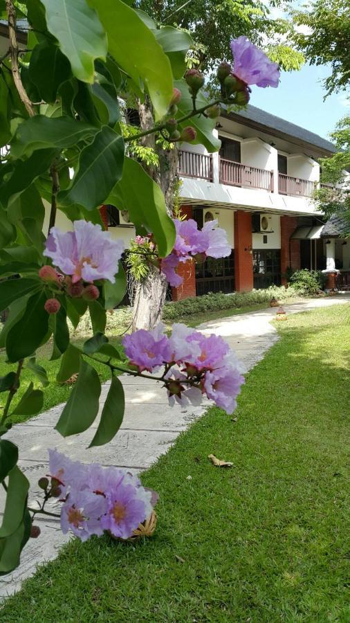 Korat Resort Hotel Nakhonratchasima Εξωτερικό φωτογραφία