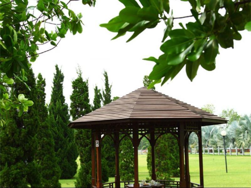 Korat Resort Hotel Nakhonratchasima Εξωτερικό φωτογραφία